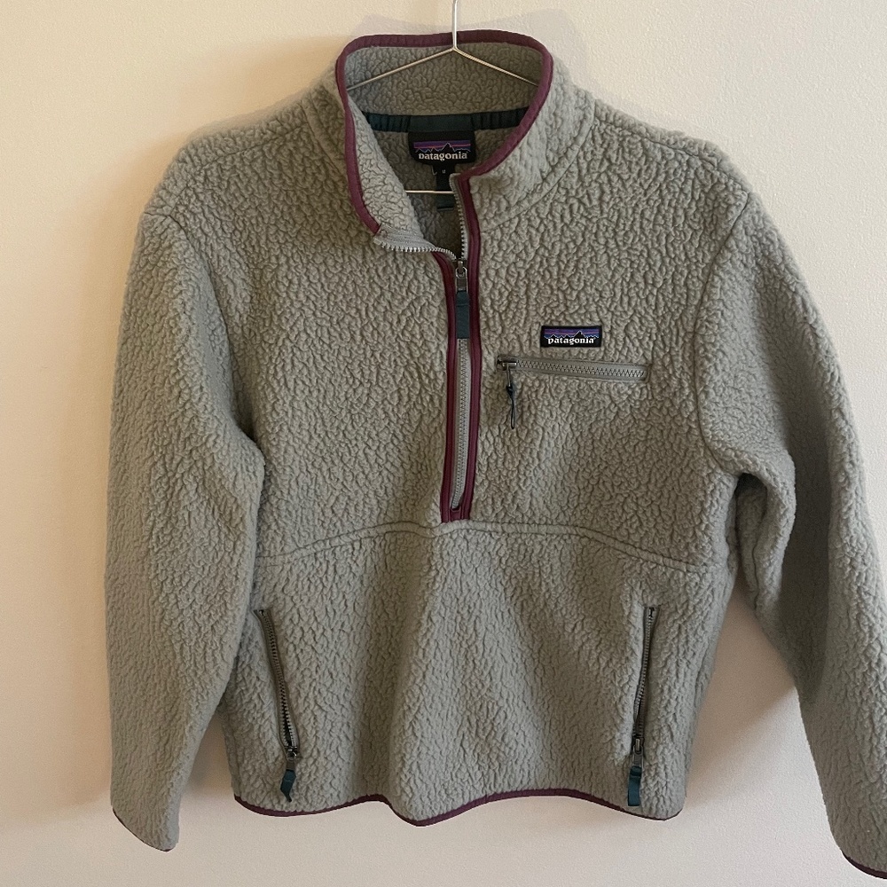 Gently Used Patagonia Pullover